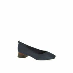 Evans Extra Wide Fit Low Heel Sleek Pumps For Female