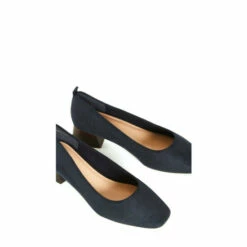 Evans Extra Wide Fit Low Heel Sleek Pumps For Female -Cheap Evans Clothing Store unnamed file 1961