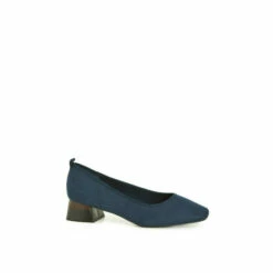 Evans Wide Fit Low Heel Sleek Pumps For Female